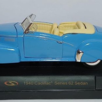 1940 Cadillac Series 62 Sedan (ver novedades)