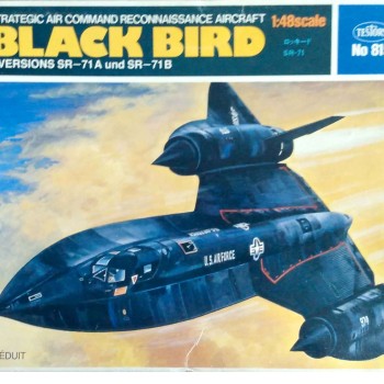 LOCKHEED SR-71 BLACKBIRD