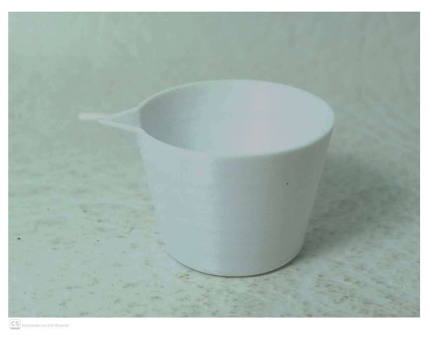 COPA CON PICO GRANDE