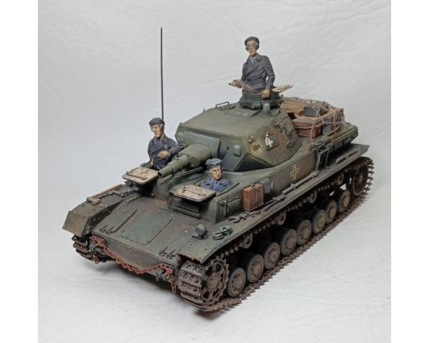 PANZER IV - Con tripulación y pertrechos