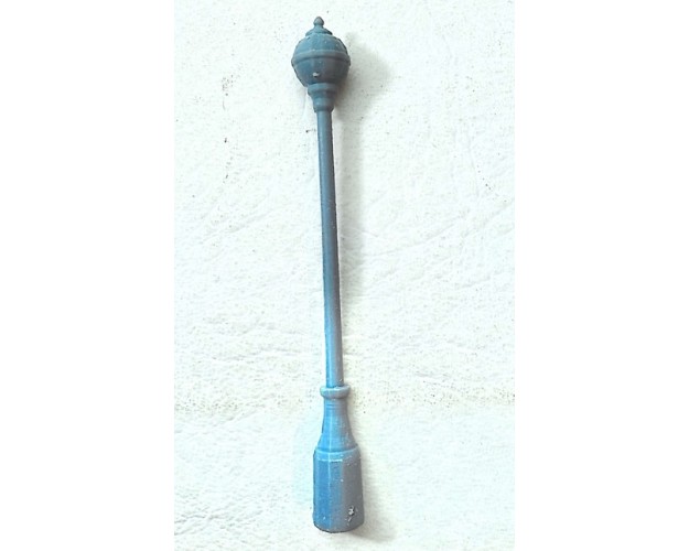 Farol redonda simple con perno