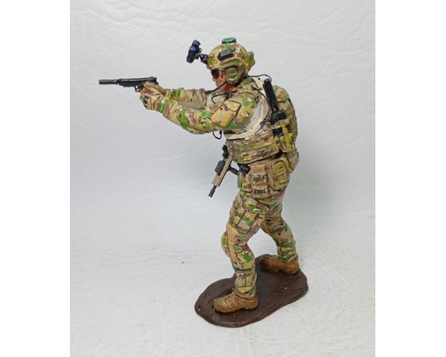 U.S. SPECIAL FORCES - RANGER - 1/16 (120mm)