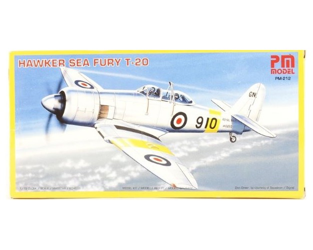 HAWKER SEA FURY T-20