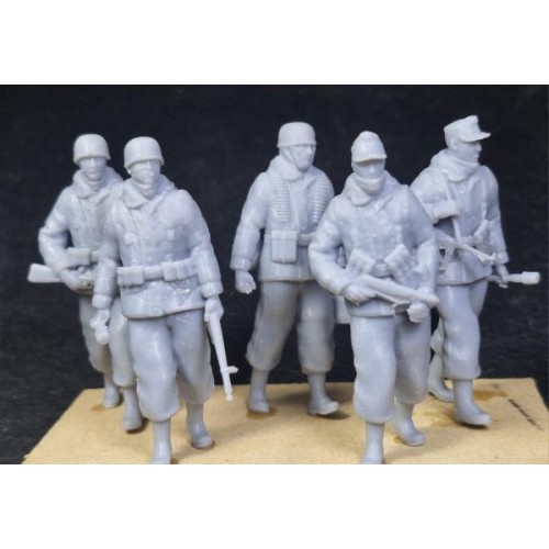 Paracaidistas alemanes (5 figuras)