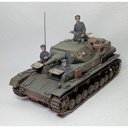 PANZER IV - Con tripulación y pertrechos