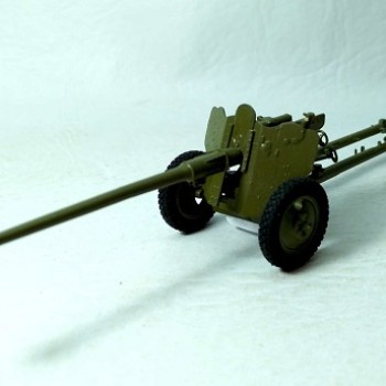 Cañón soviético IIGM D-44 - 85mm