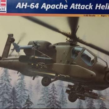 AH-64 APACHE ATTACK HELICOPTER