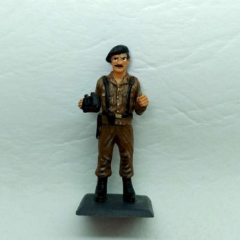 Oficial de Ejército de País Árabe