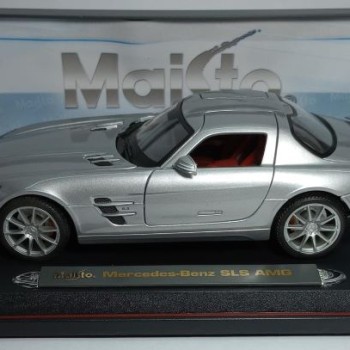 MERCEDES-BENZ SLS AMG