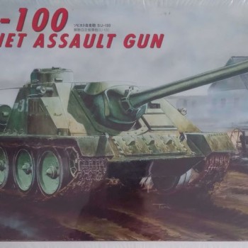 SU-100 SOVIET ASSAULT GUN
