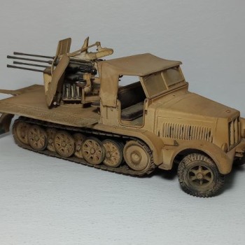 Sd.Kfz.7 + Flakvierling 38