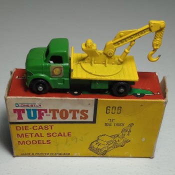 "T.T." TOW TRUCK