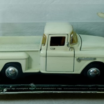 CHEVY 1955 STEPSIDE