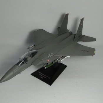 MC DONNELL DOUGLAS F-15E STRIKE EAGLE